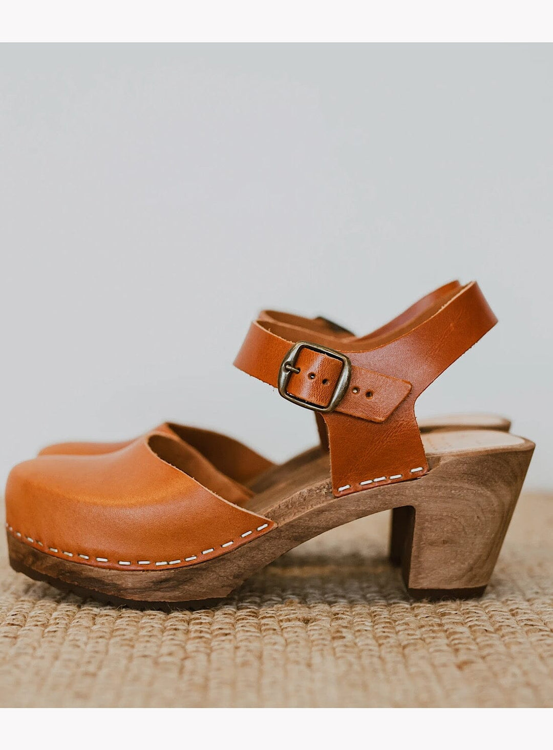 Aaliyah Mid Clog in Cumin Shoes YBDFinds