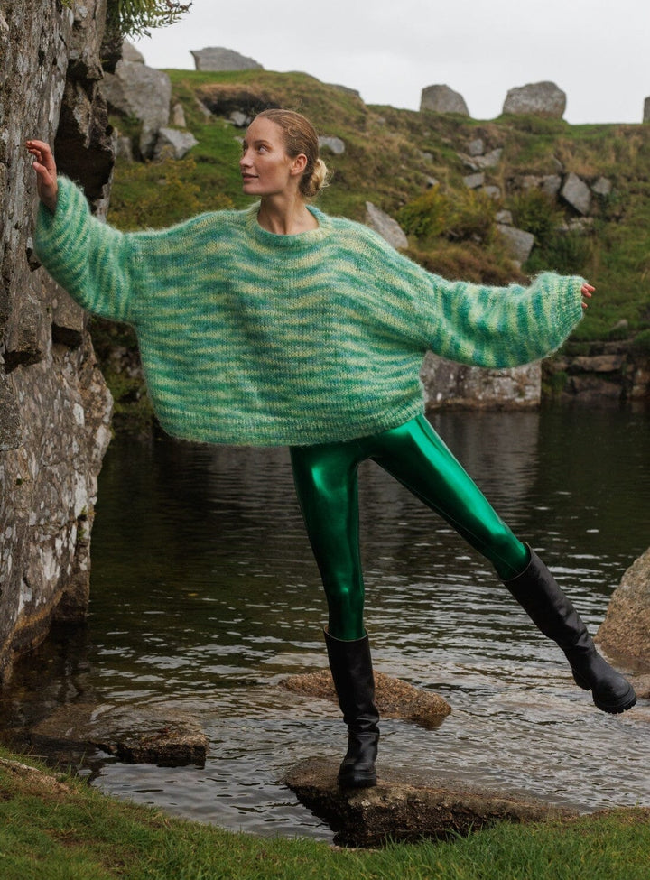 Margate Leggings in Metallic Green Trousers YBDFinds