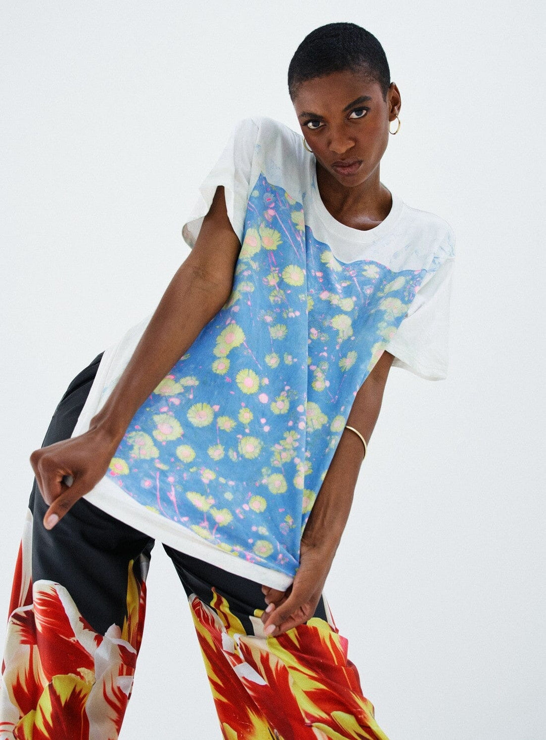 Oversized Heavy Tee with Daisies Tops YBDFinds