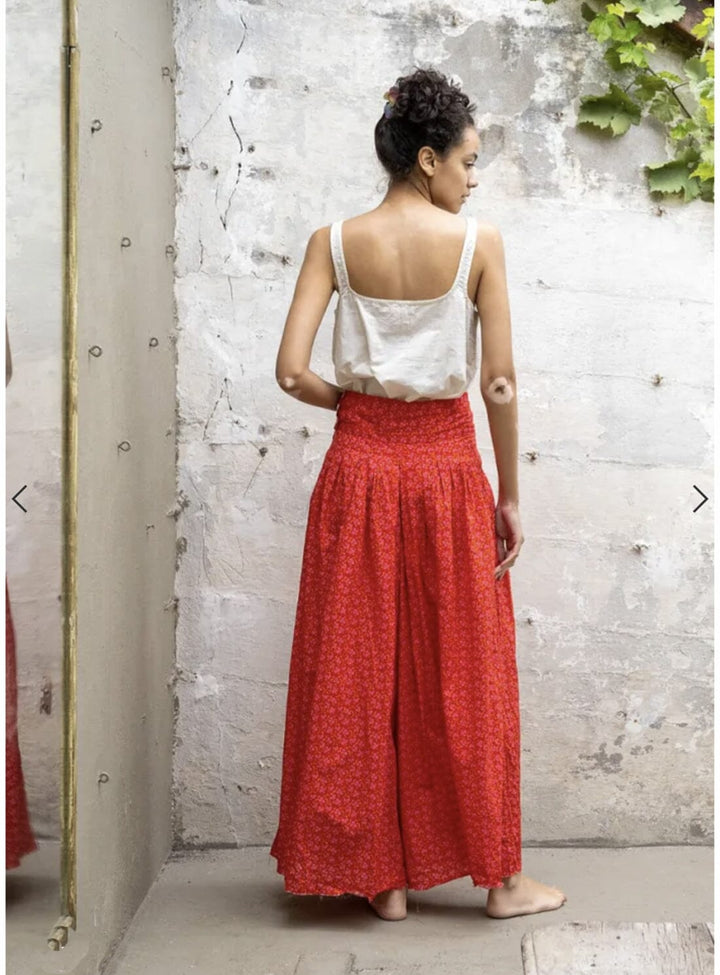 Plain White Top Tops YBDFinds