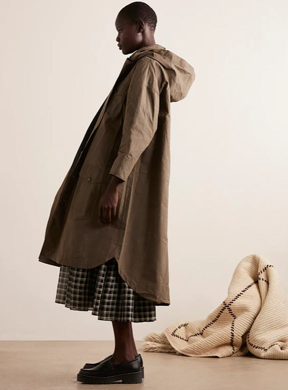 Takki No 49 Wax Cotton Raincoat in Olive Coats & Jackets YBDFinds
