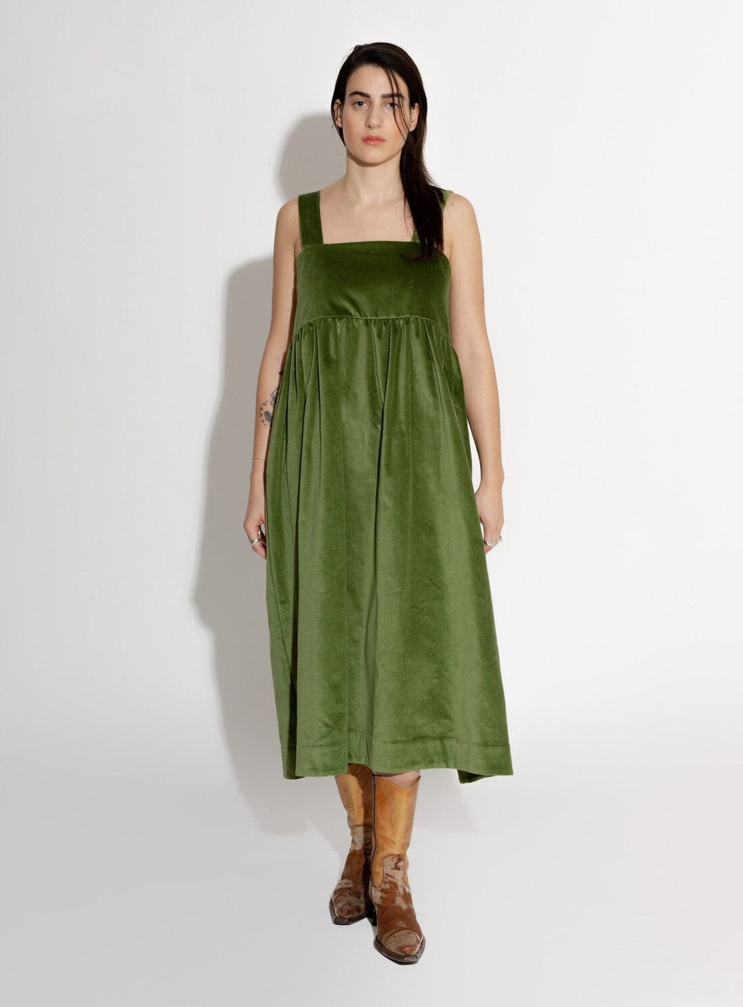 Elba Velvet Dress in Pine Dresses YBDFinds 