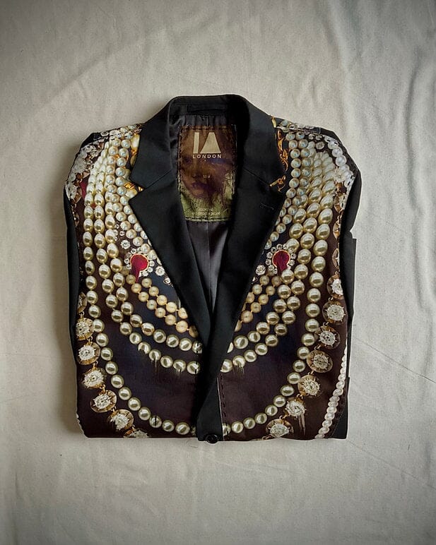 Folded Pearls & Thorns Blazer from IA London 